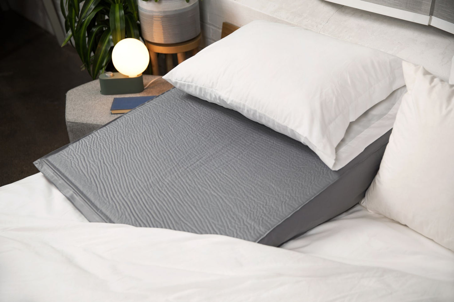 Self Inflating Bed Wedge Pillow - Travelwedge PRO - 30 Inch